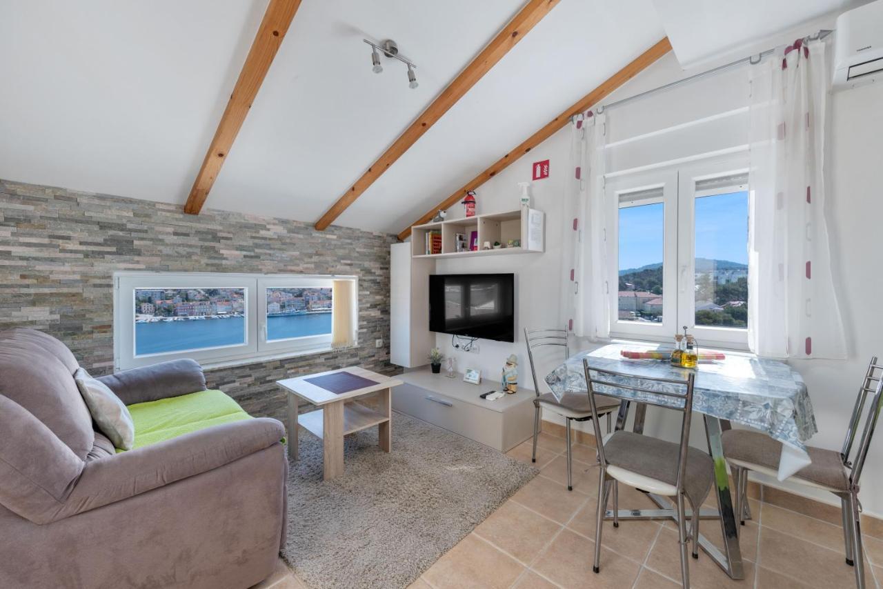 Apartments Joni Cikat Mali Lošinj Esterno foto