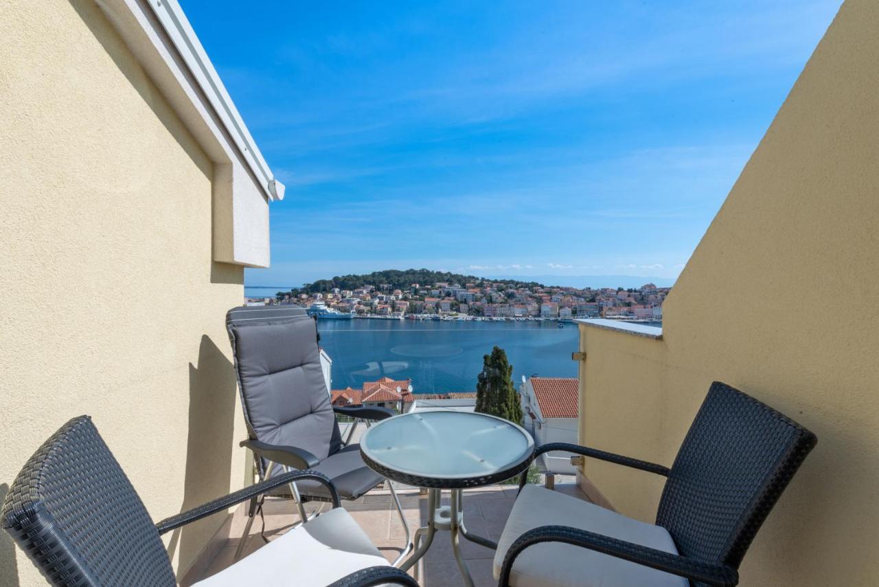 Apartments Joni Cikat Mali Lošinj Esterno foto