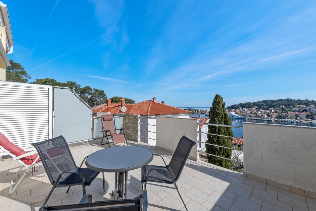 Apartments Joni Cikat Mali Lošinj Esterno foto