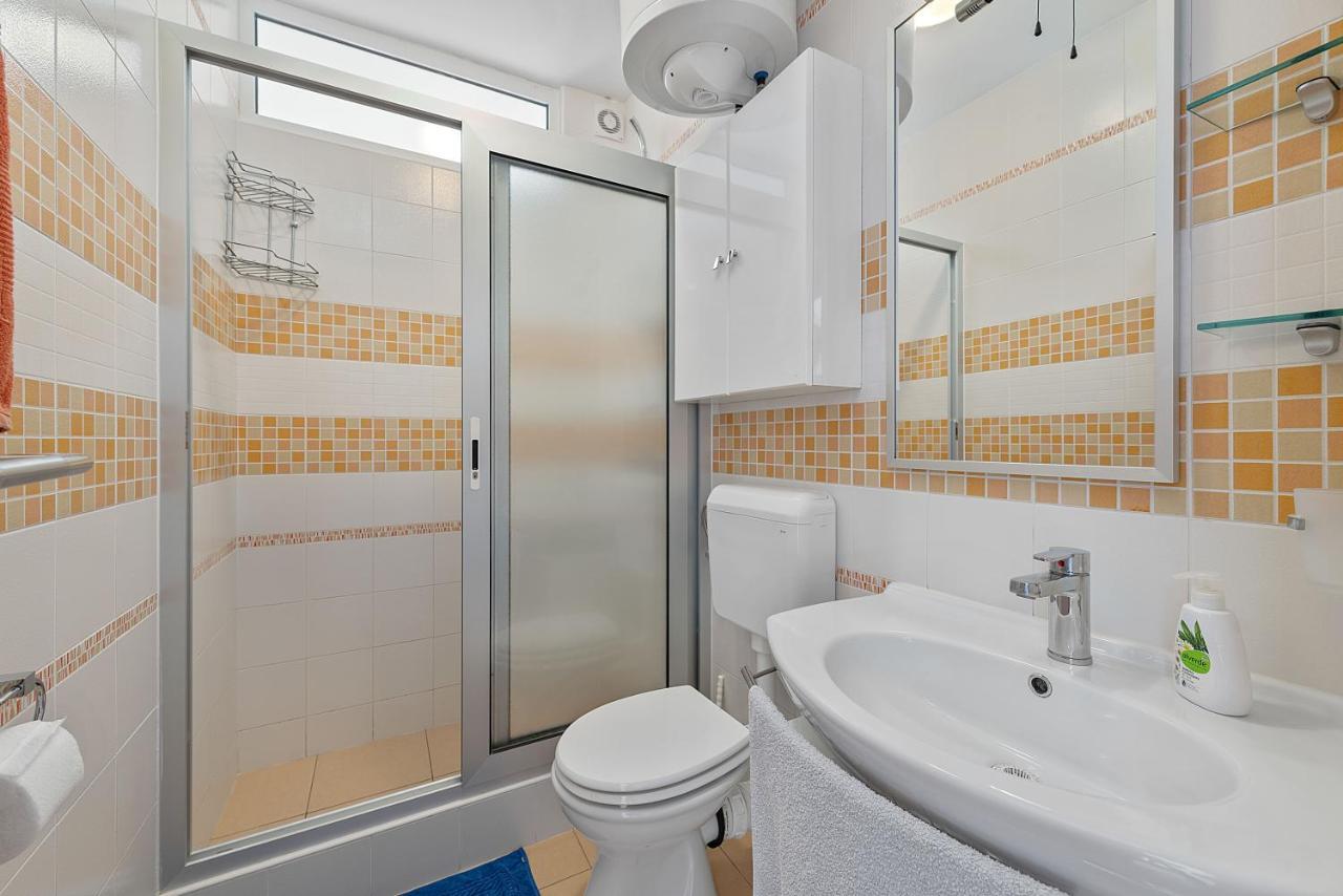 Apartments Joni Cikat Mali Lošinj Esterno foto