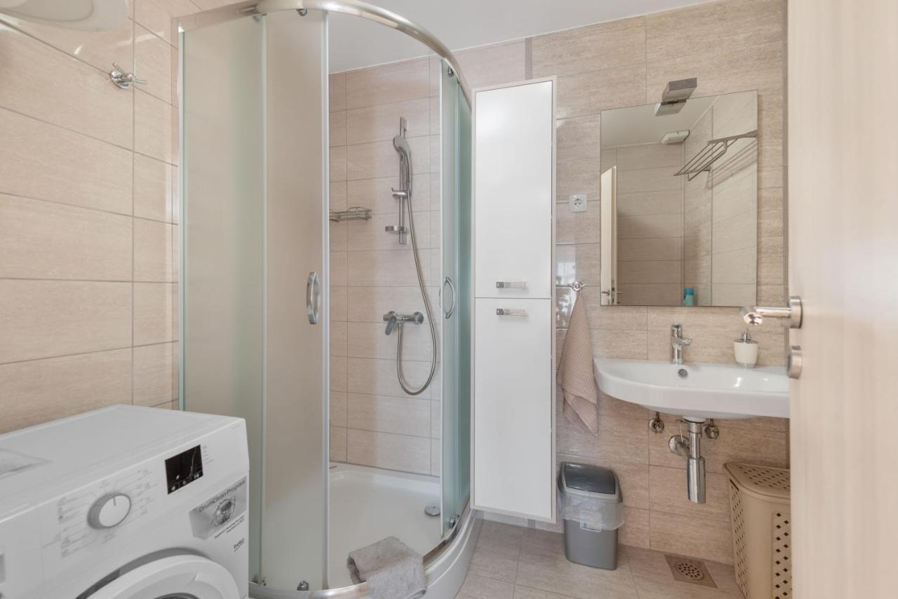 Apartments Joni Cikat Mali Lošinj Esterno foto