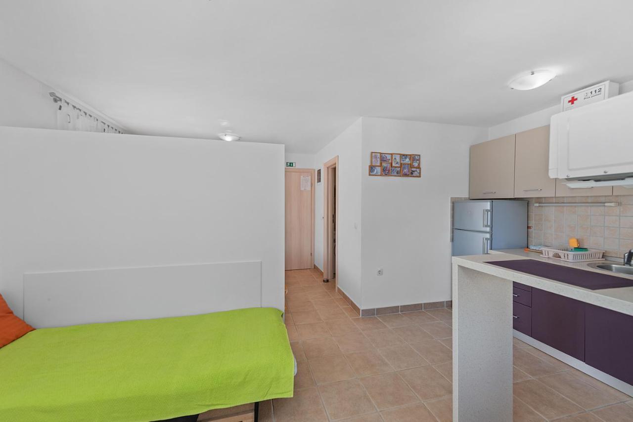 Apartments Joni Cikat Mali Lošinj Esterno foto